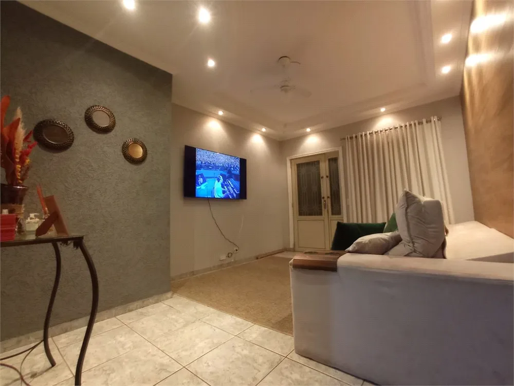 Casa, 3 quartos, 129 m² - Foto 2