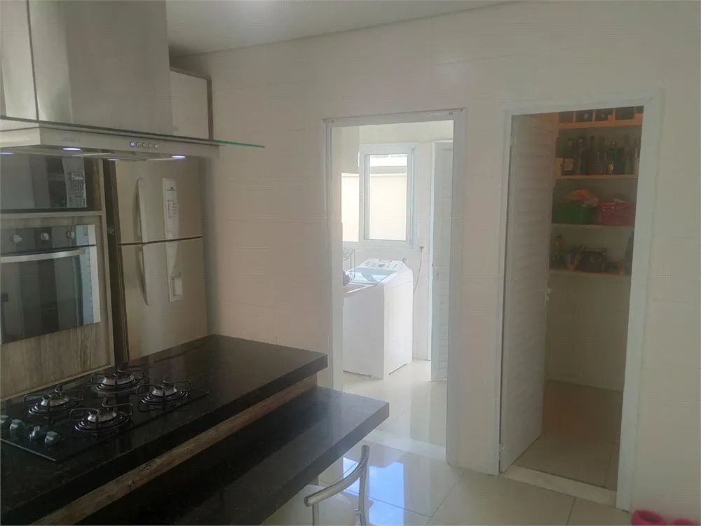 Casa, 3 quartos, 240 m² - Foto 1