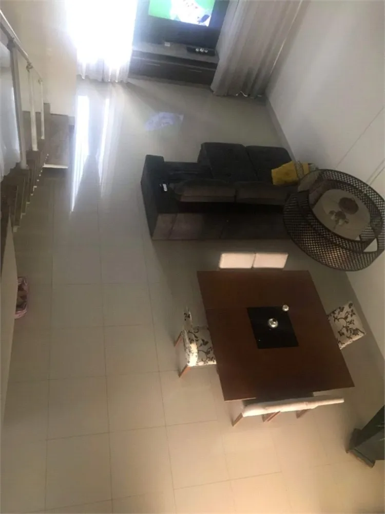 Casa, 3 quartos, 240 m² - Foto 4