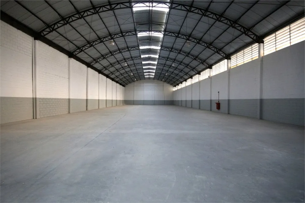 Sala-Conjunto, 2842 m² - Foto 1