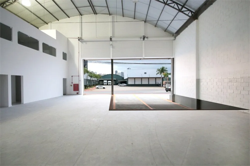 Sala-Conjunto, 2842 m² - Foto 2