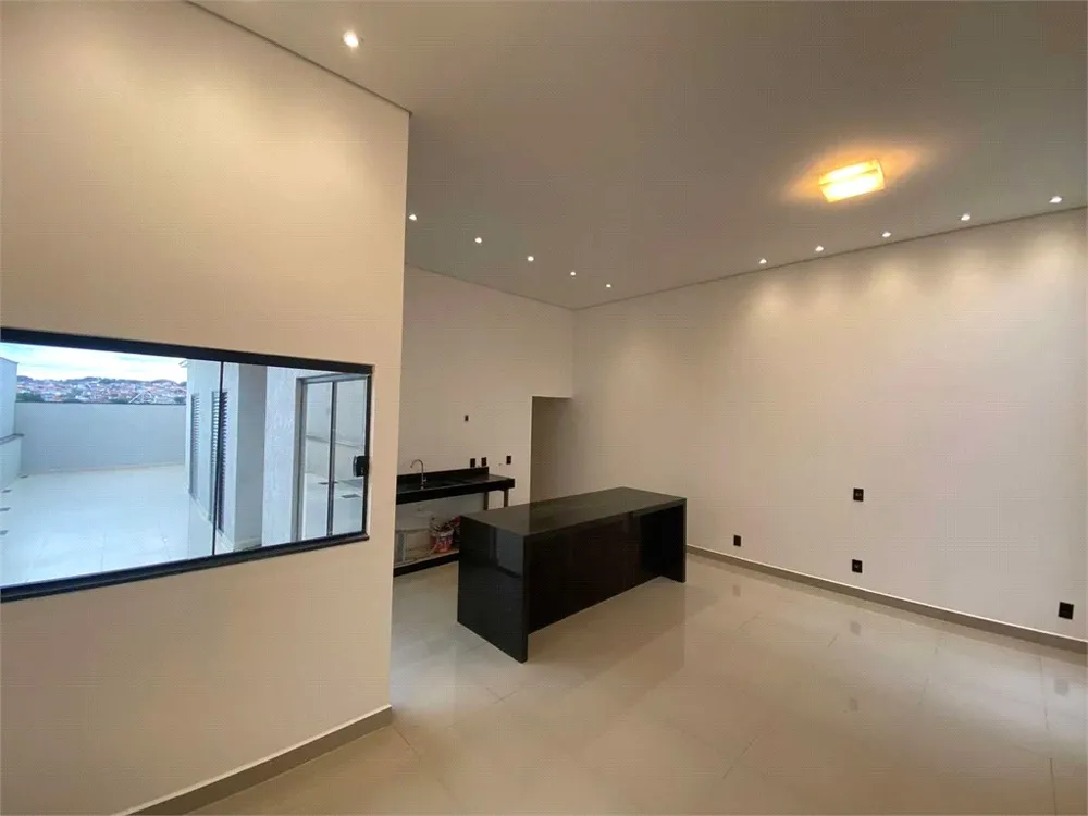 Casa, 3 quartos, 91 m² - Foto 1