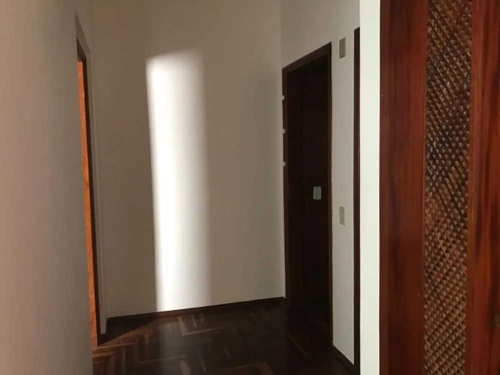 Apartamento, 3 quartos, 196 m² - Foto 2