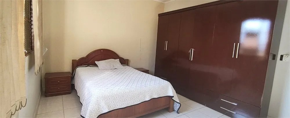 Casa, 3 quartos, 259 m² - Foto 2