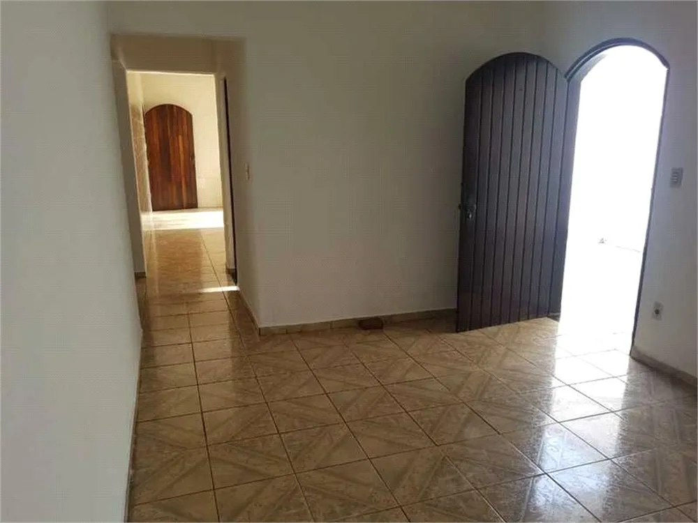 Casa, 4 quartos, 175 m² - Foto 1