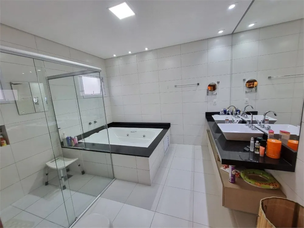 Casa, 3 quartos, 220 m² - Foto 4