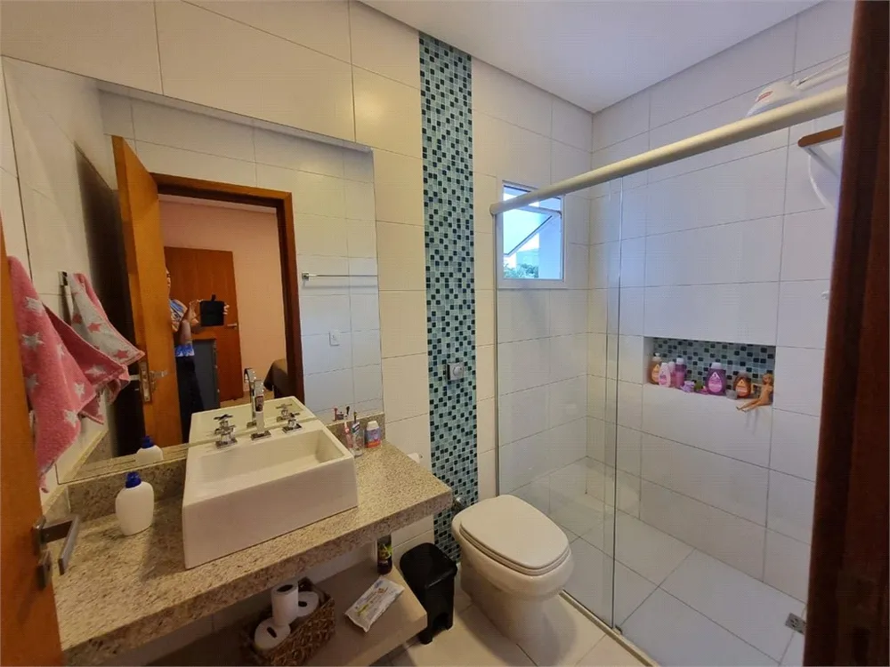 Casa, 3 quartos, 220 m² - Foto 2
