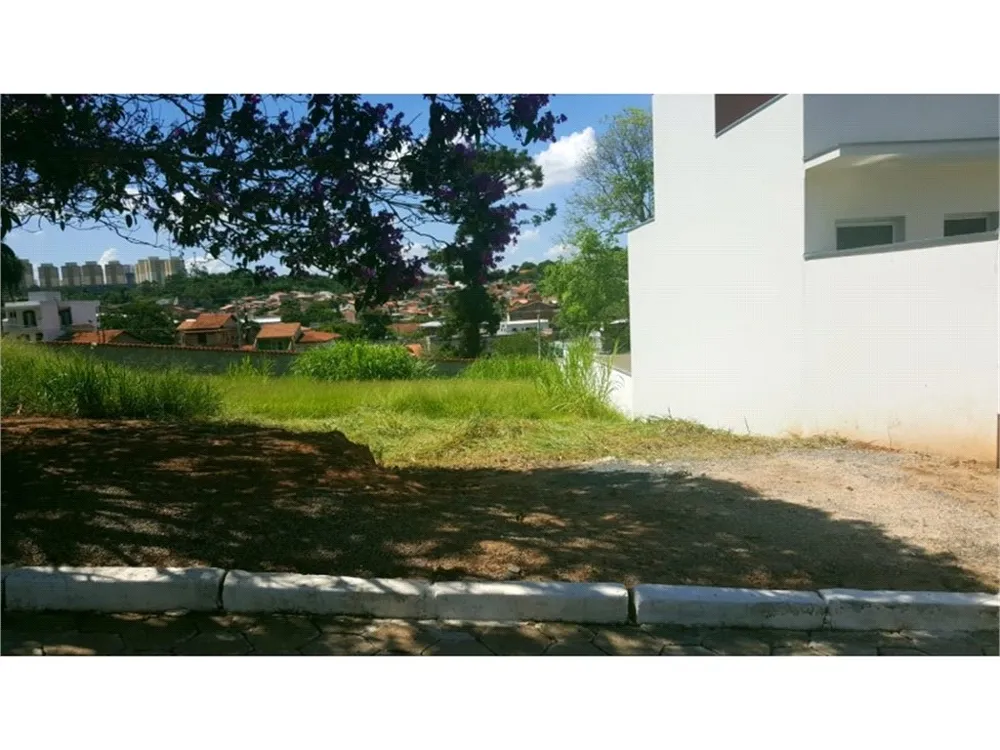 Loteamento e Condomínio, 300 m² - Foto 1