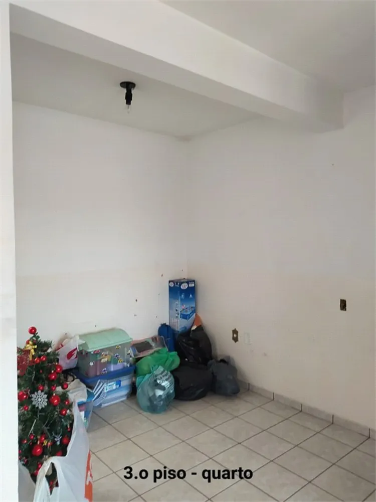 Casa, 3 quartos, 182 m² - Foto 4