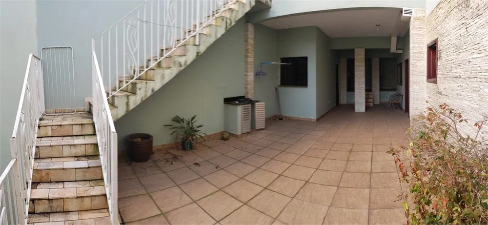 Casa, 3 quartos, 202 m² - Foto 2