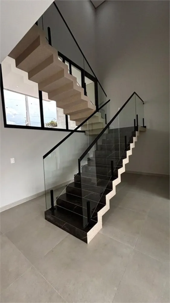 Casa, 3 quartos, 213 m² - Foto 3