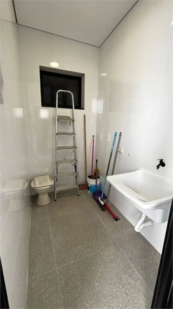 Casa, 3 quartos, 213 m² - Foto 2
