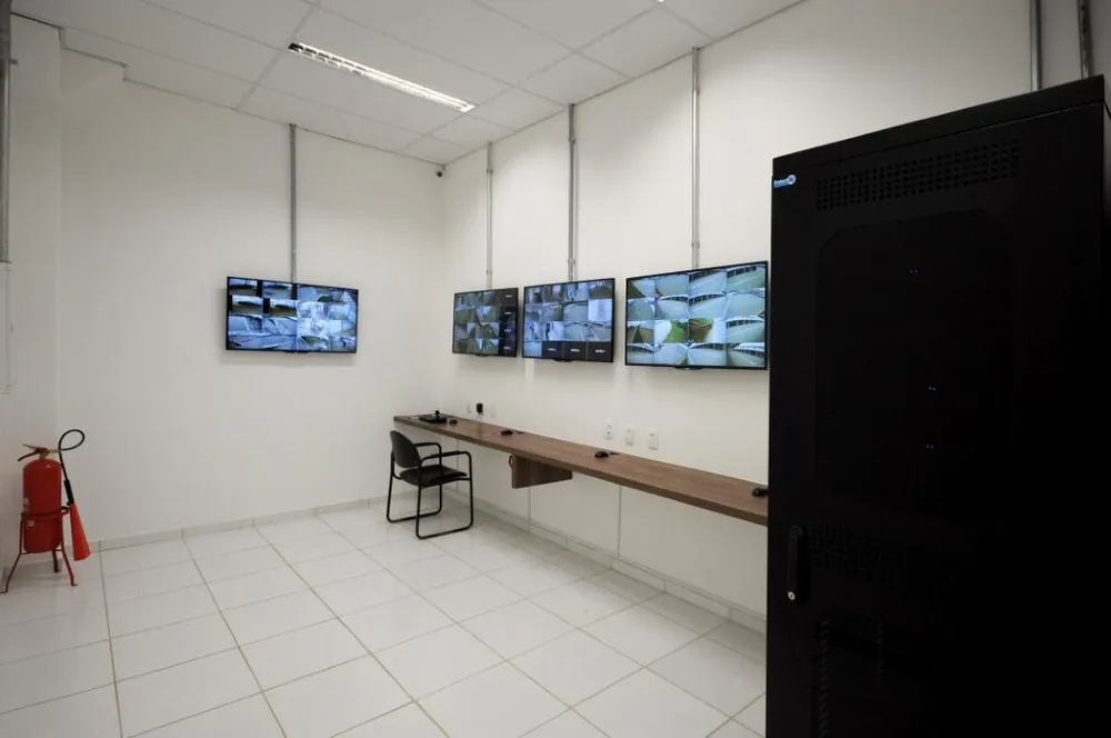 Prédio Inteiro, 1833 m² - Foto 1