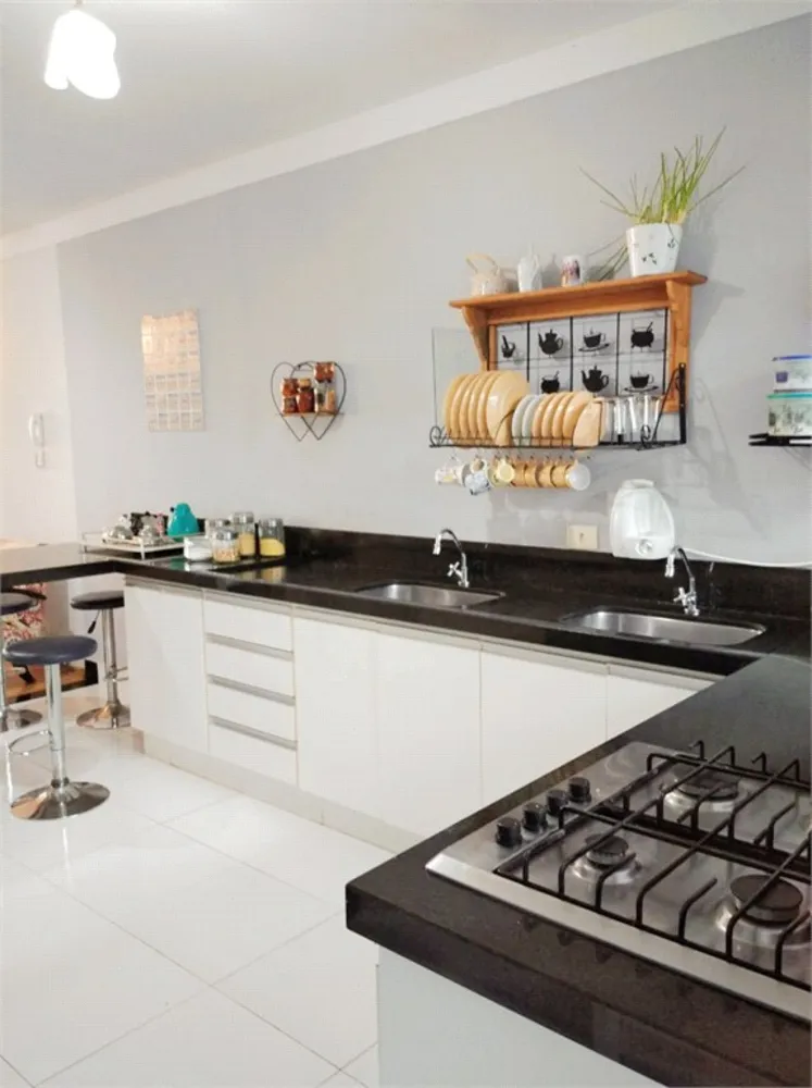 Casa, 3 quartos, 200 m² - Foto 4