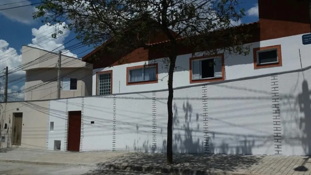 Casa, 3 quartos, 285 m² - Foto 1