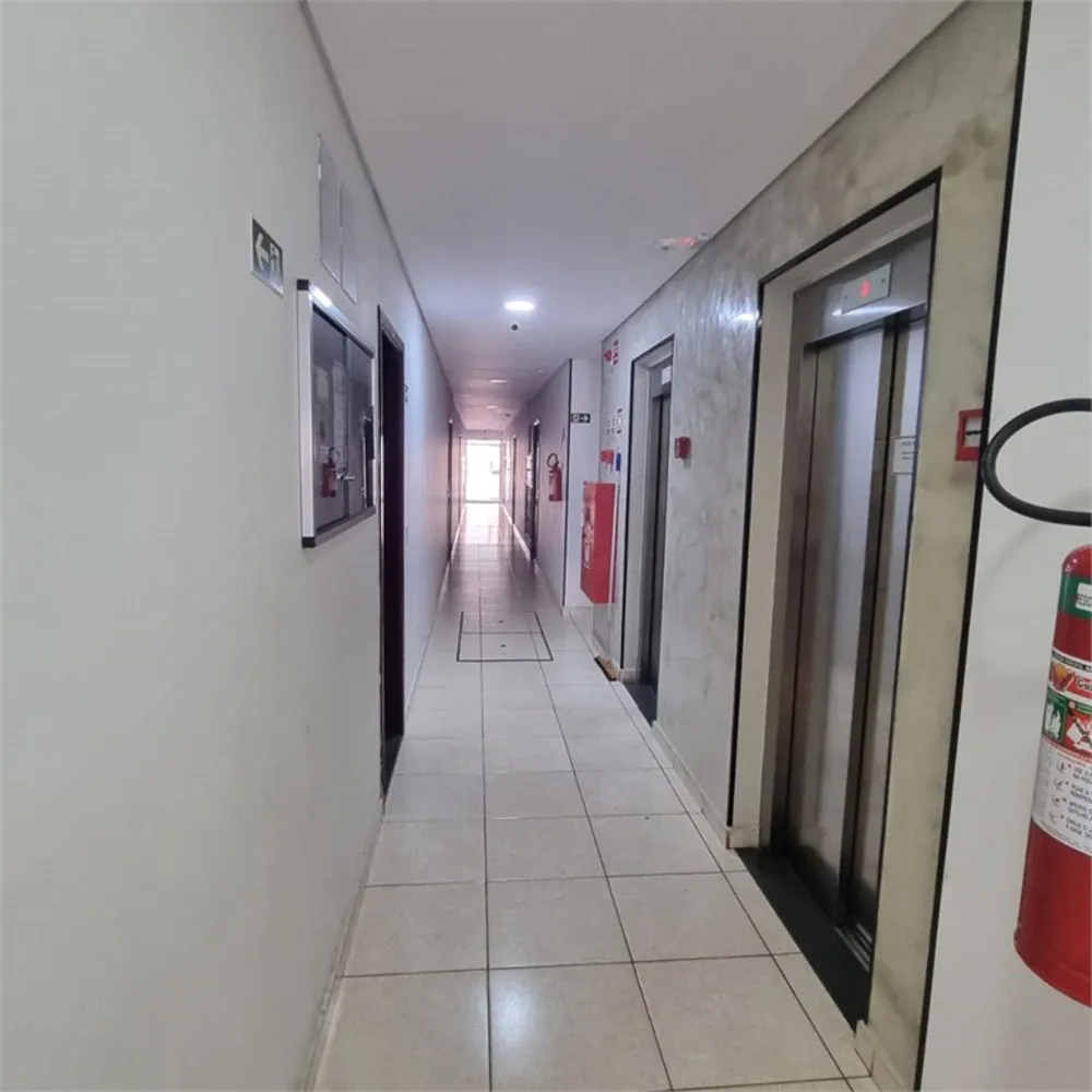 Apartamento, 1 quarto, 30 m² - Foto 1