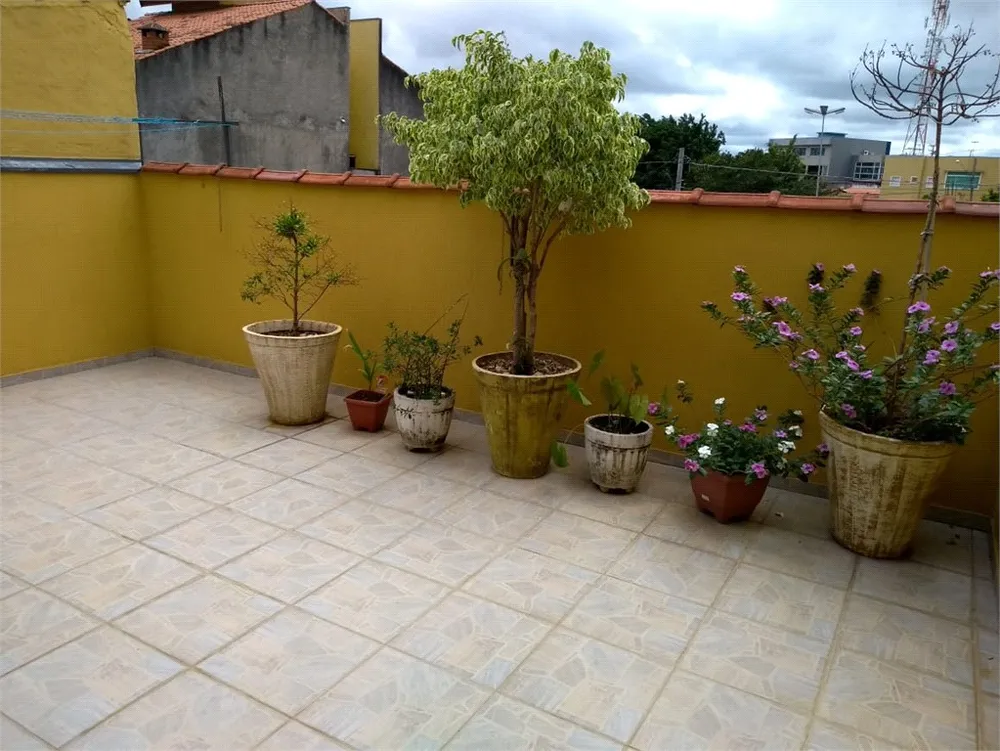 Casa, 3 quartos, 203 m² - Foto 2