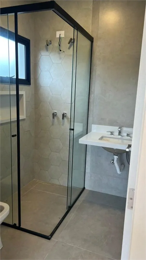 Casa, 3 quartos, 303 m² - Foto 1
