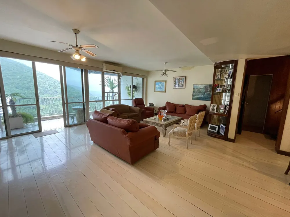 Cobertura, 4 quartos, 300 m² - Foto 1