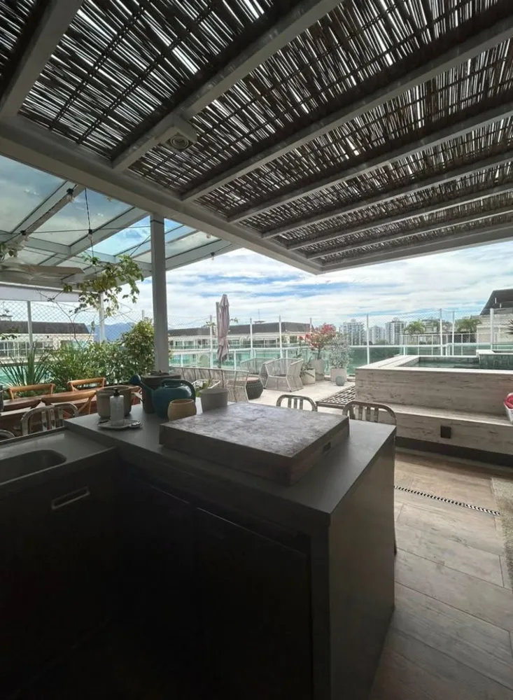 Cobertura, 3 quartos, 254 m² - Foto 1