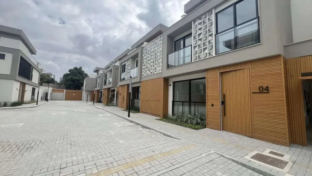 Casa, 4 quartos, 337 m² - Foto 2