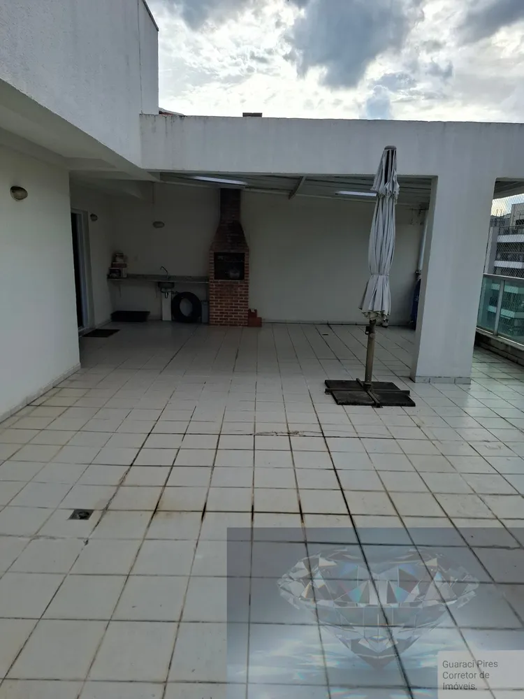 Cobertura, 4 quartos, 220 m² - Foto 2