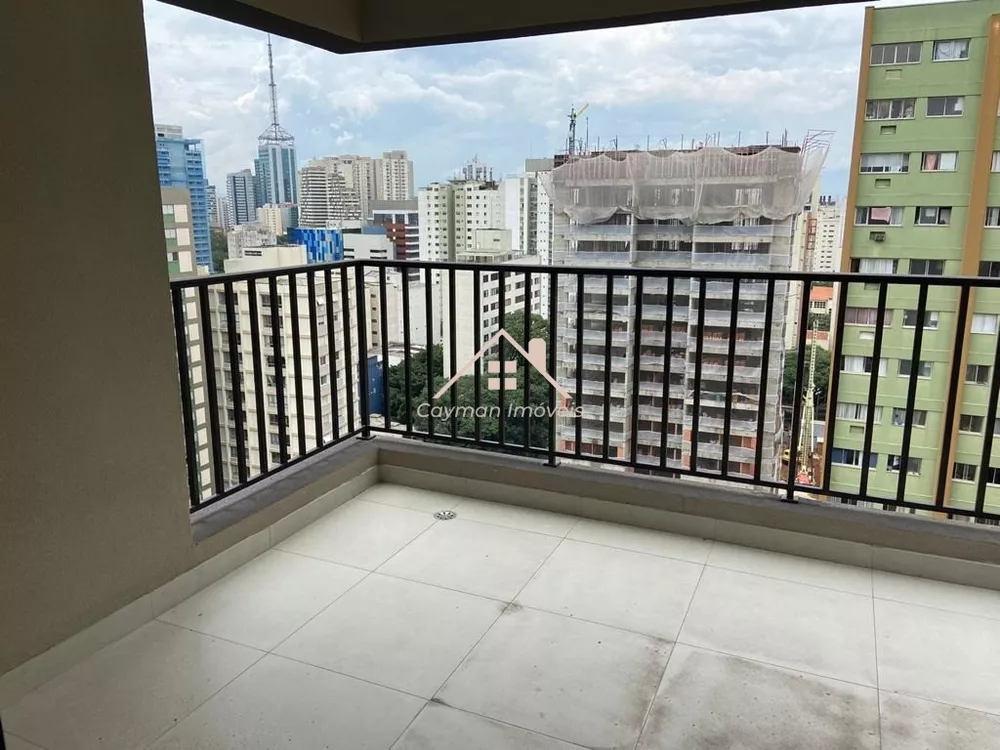 Apartamento à venda com 3 quartos, 160m² - Foto 2