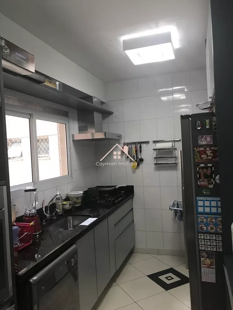 Apartamento à venda com 3 quartos, 139m² - Foto 4