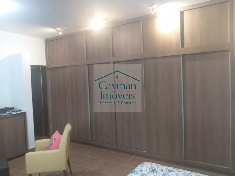 Casa, 3 quartos, 250 m² - Foto 10