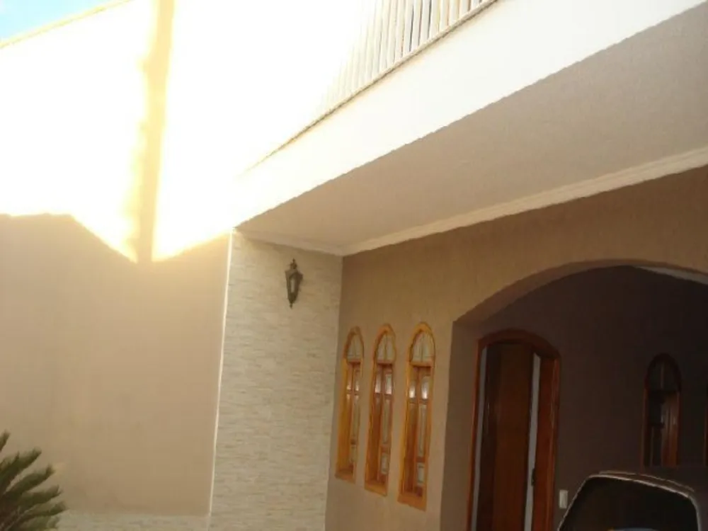 Sobrado, 3 quartos, 250 m² - Foto 1