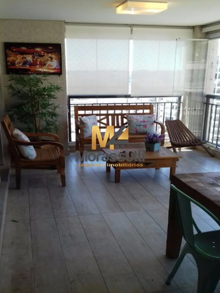 Apartamento, 3 quartos, 130 m² - Foto 2