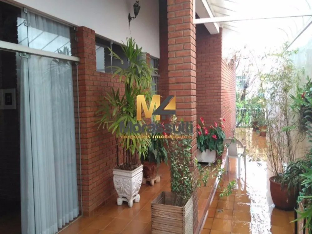 Casa, 4 quartos, 650 m² - Foto 1