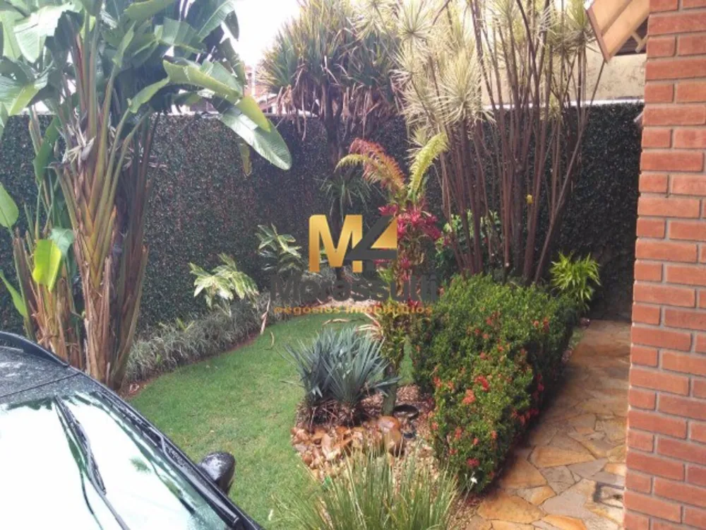 Casa, 4 quartos, 650 m² - Foto 2