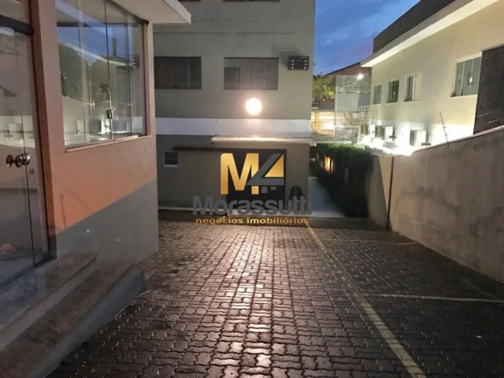 Sala-Conjunto, 450 m² - Foto 1