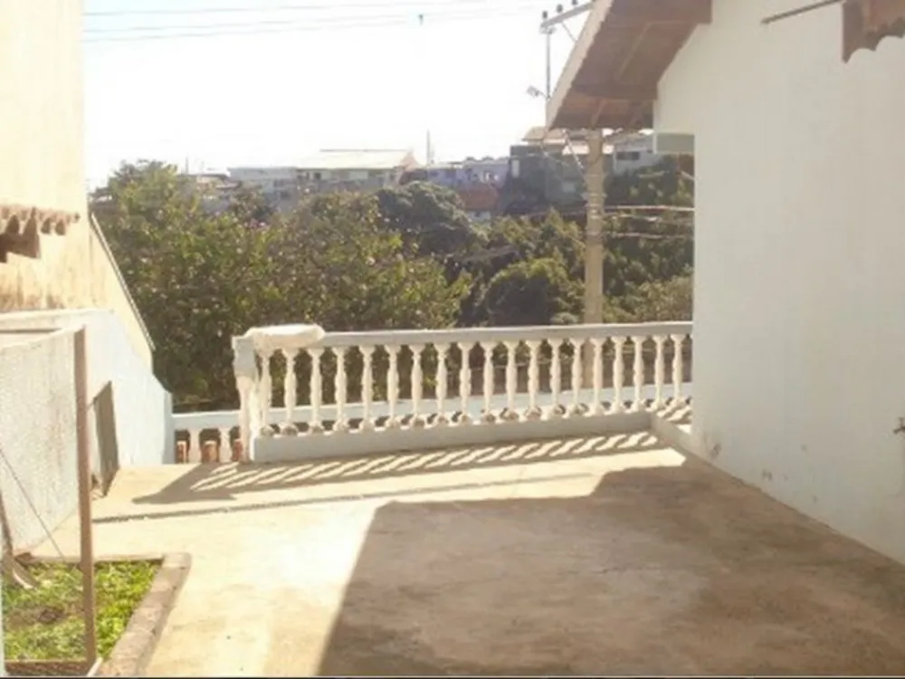 Casa, 3 quartos, 191 m² - Foto 2