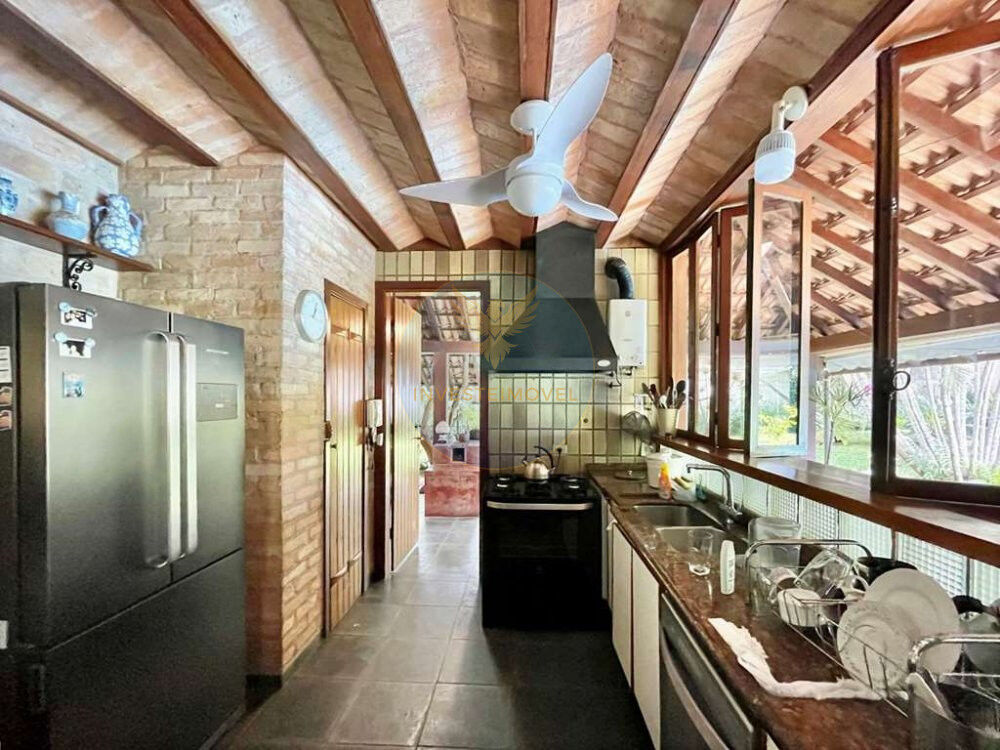 Casa de Condomínio à venda com 3 quartos, 364m² - Foto 9