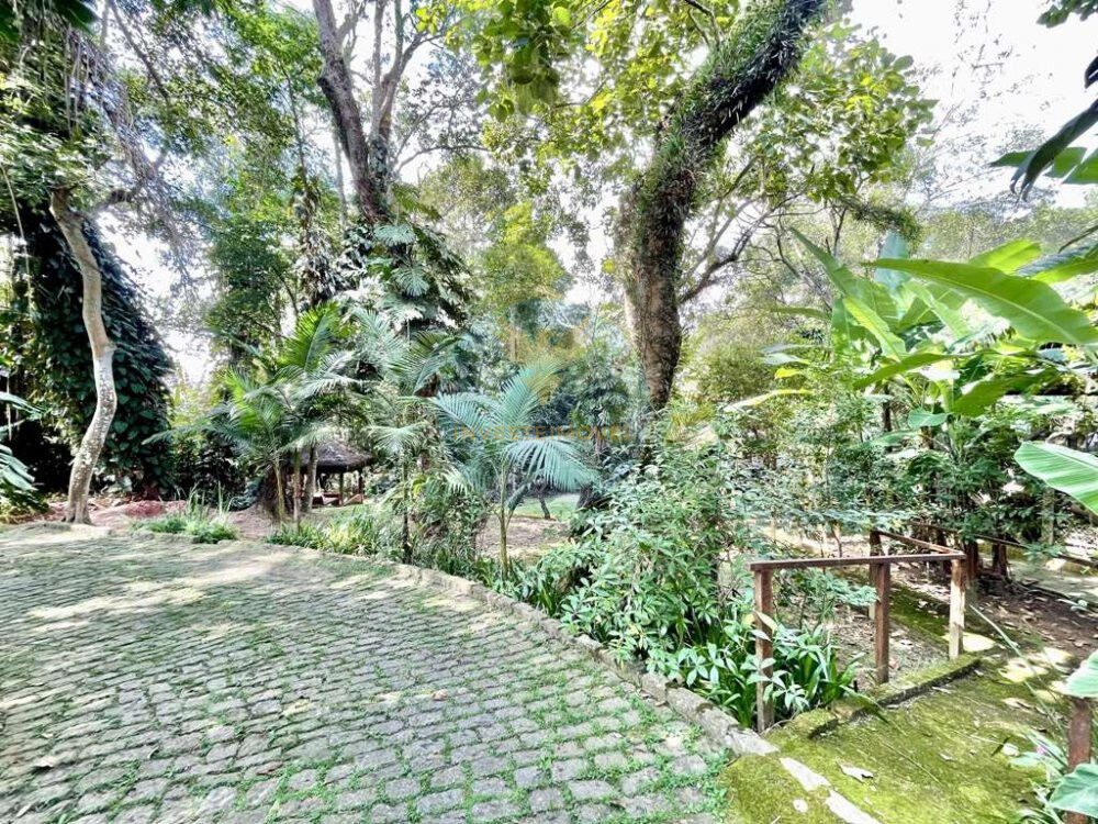 Casa de Condomínio à venda com 3 quartos, 364m² - Foto 35