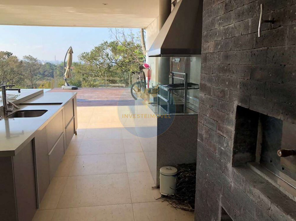 Casa de Condomínio para alugar com 4 quartos, 550m² - Foto 8