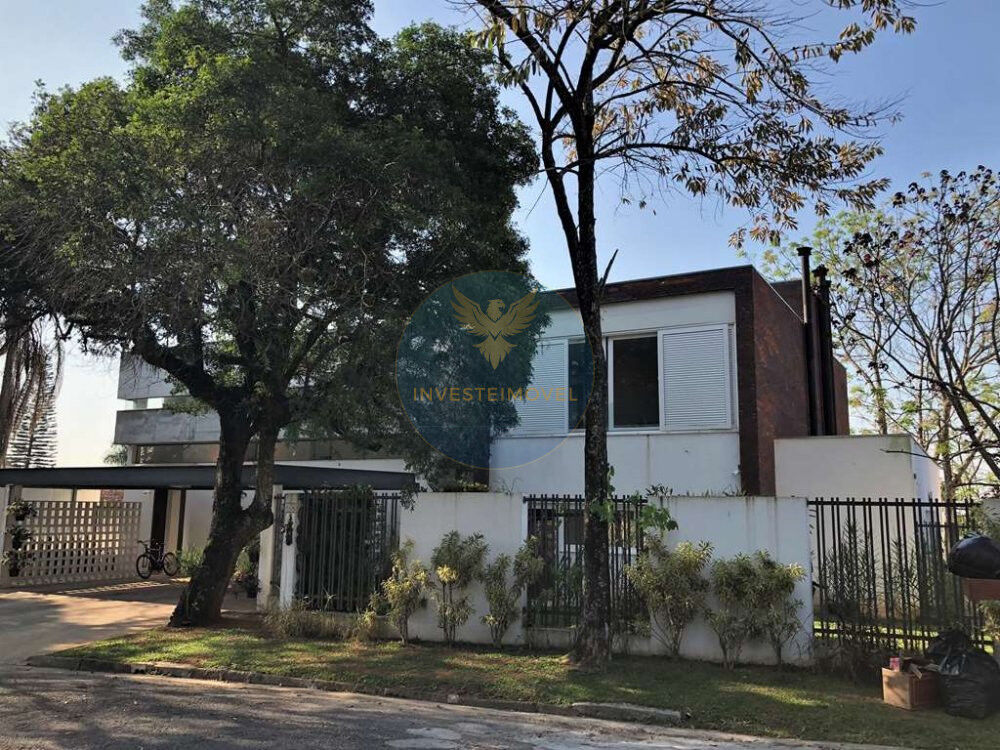 Casa de Condomínio para alugar com 4 quartos, 550m² - Foto 3
