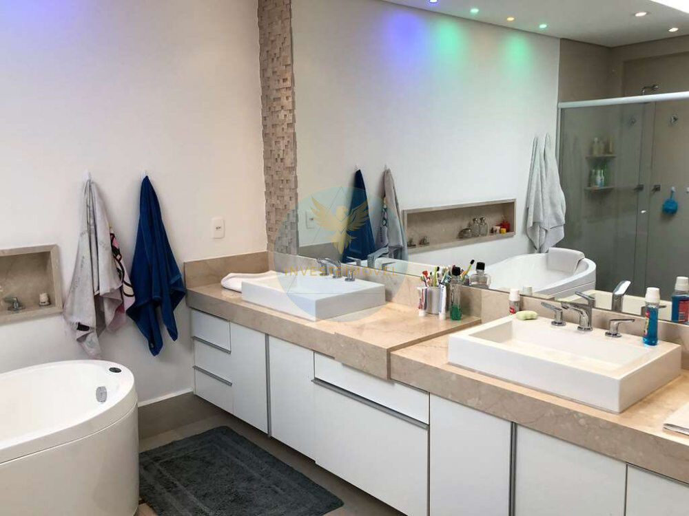 Casa de Condomínio para alugar com 4 quartos, 550m² - Foto 31