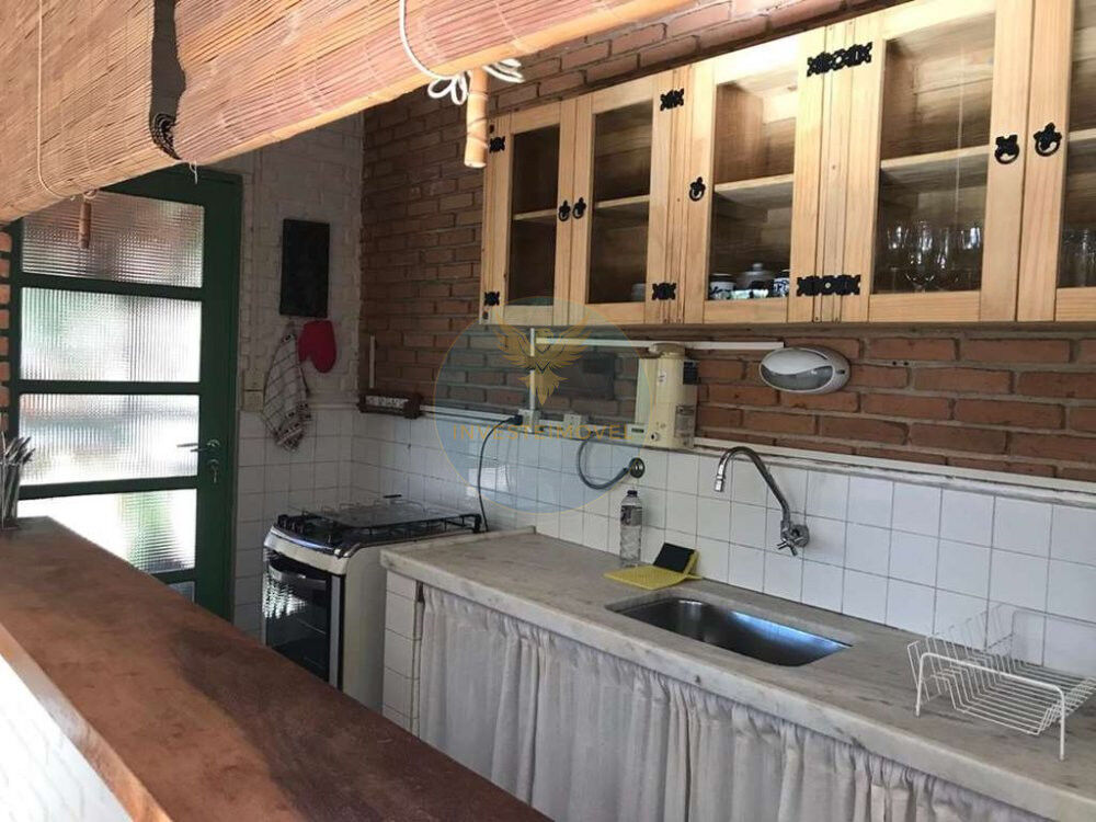 Chácara à venda com 3 quartos, 271m² - Foto 5