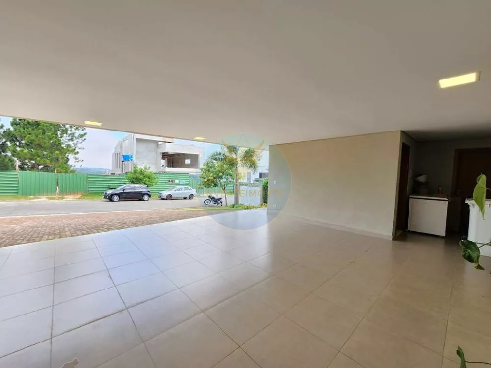 Casa à venda com 3 quartos, 304m² - Foto 7