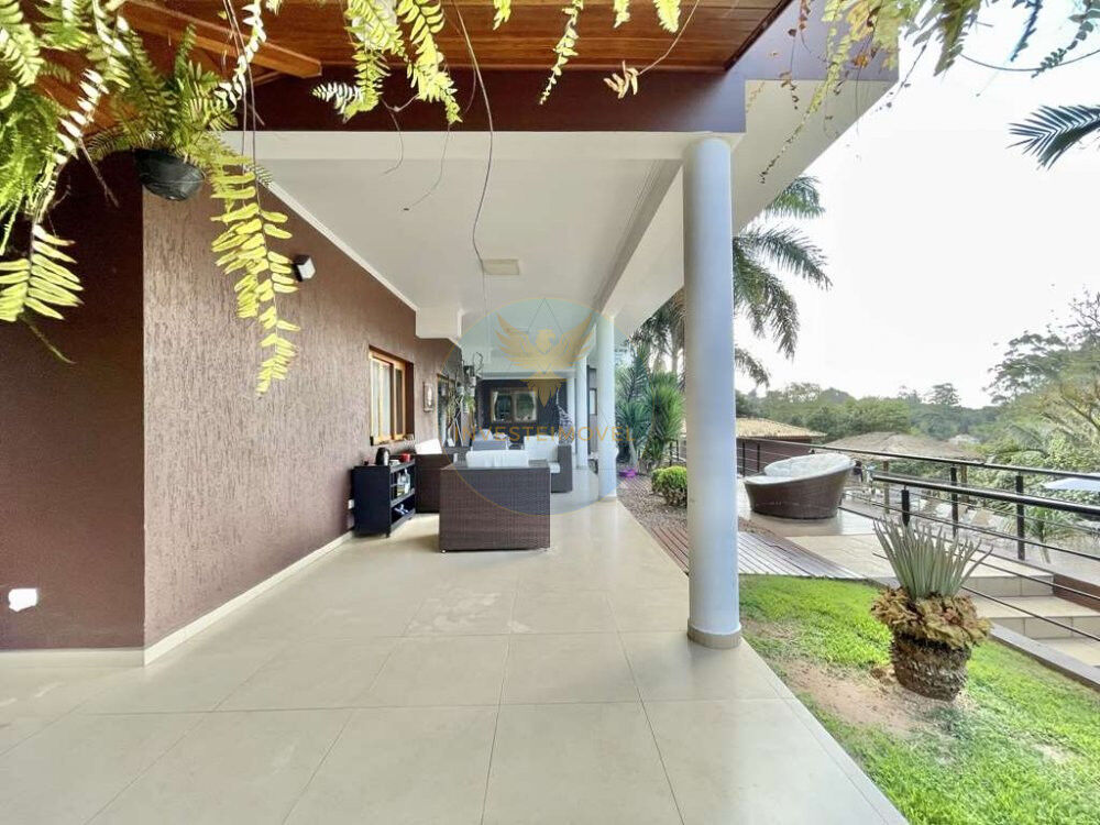 Casa de Condomínio à venda com 5 quartos, 890m² - Foto 3