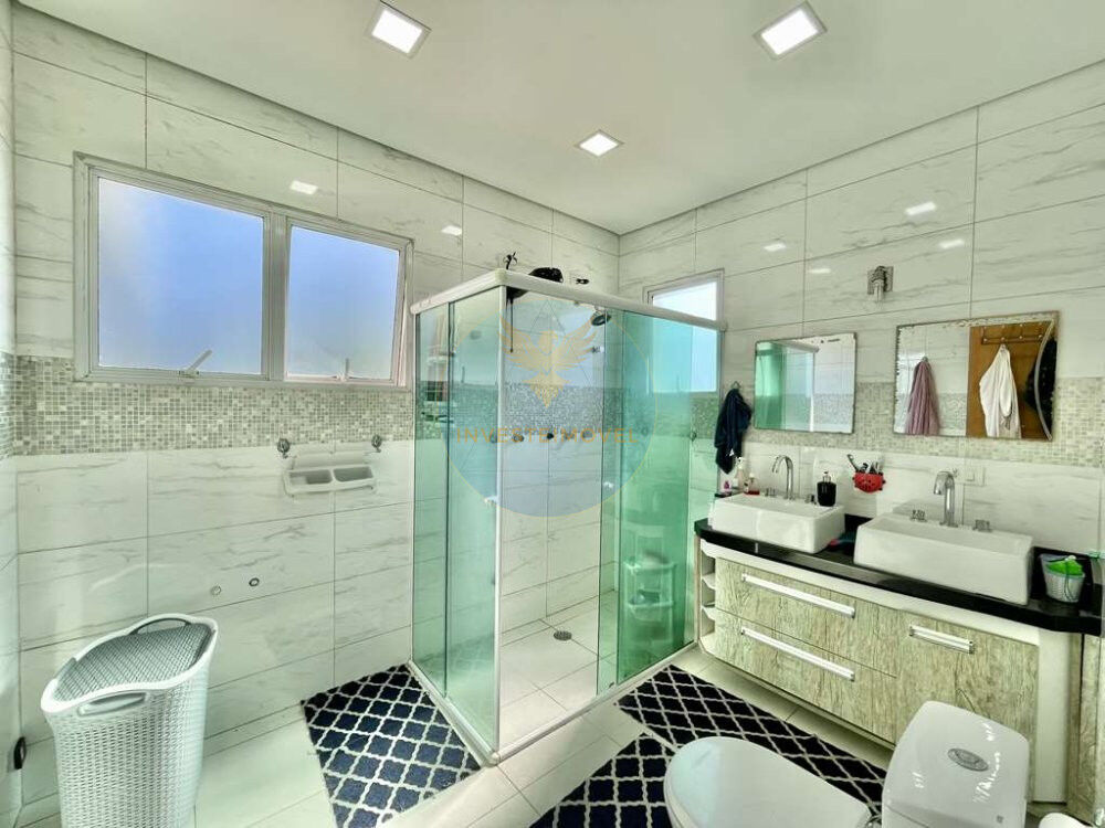Casa de Condomínio à venda com 3 quartos, 335m² - Foto 30