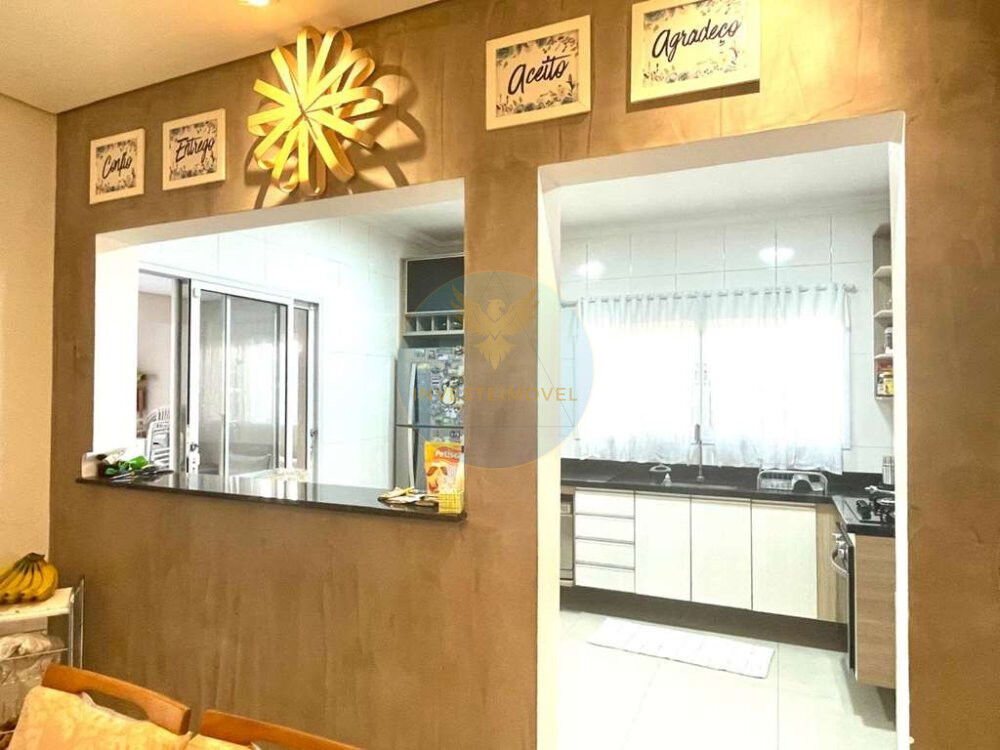 Casa de Condomínio à venda com 3 quartos, 335m² - Foto 13