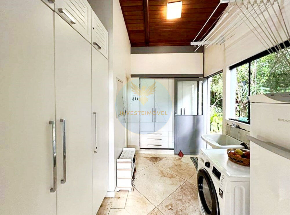 Casa de Condomínio à venda com 5 quartos, 383m² - Foto 39