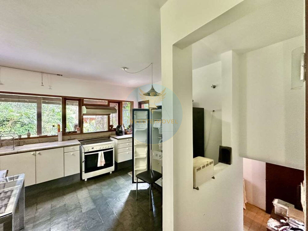 Casa de Condomínio à venda com 4 quartos, 417m² - Foto 12
