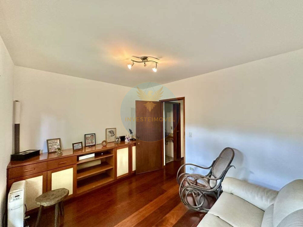 Casa de Condomínio à venda com 4 quartos, 417m² - Foto 11