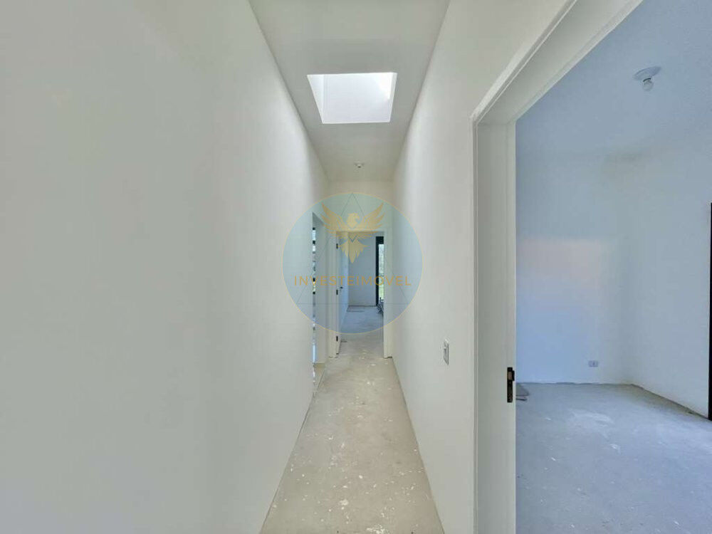 Casa de Condomínio à venda com 3 quartos, 230m² - Foto 3