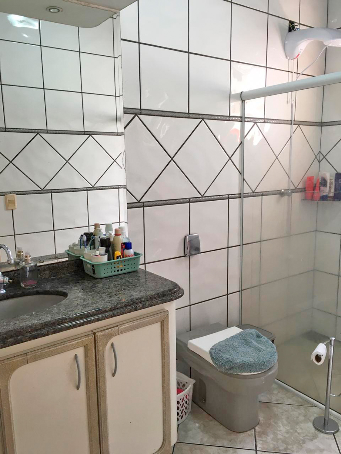 Casa à venda com 3 quartos, 178m² - Foto 2